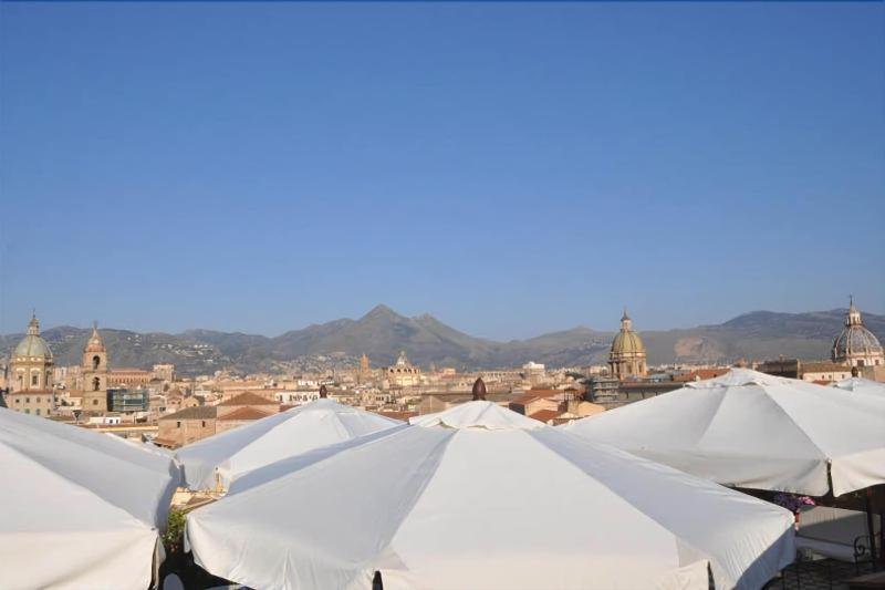 A Casa Di Anna Appartement Palermo Buitenkant foto